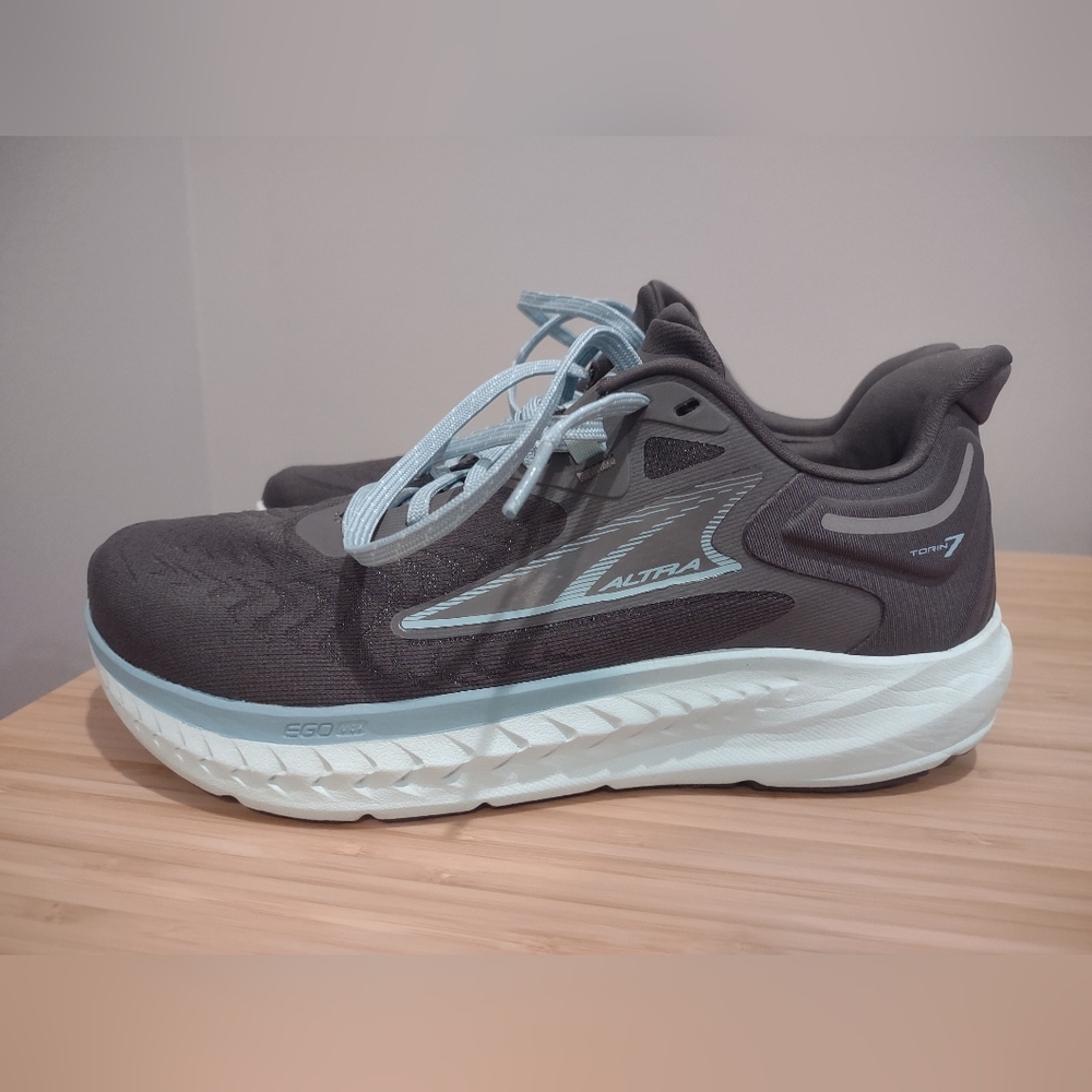 Altra Torin 7 Women's Size 8